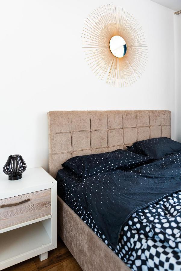 Apartament 2 Camere, Ultracentral, Piata Universitatii Bucureşti